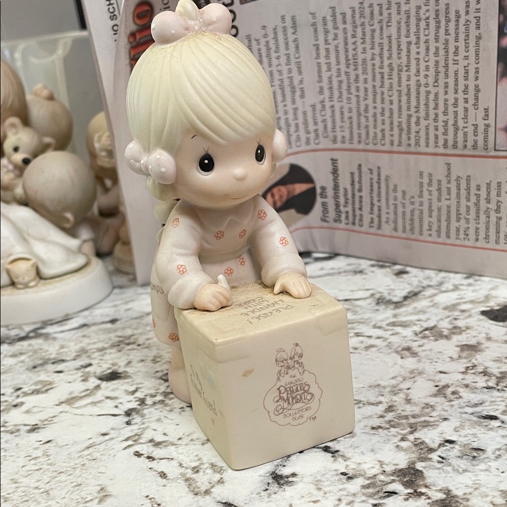 Vintage 1987 Precious Moments “Sharing is Universal”